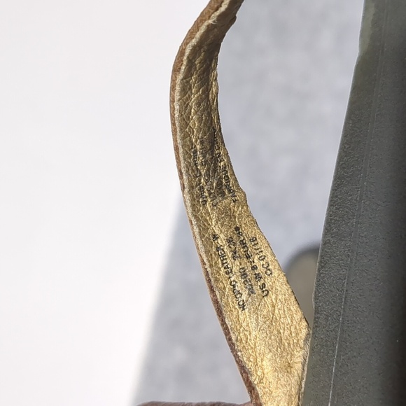 OluKai Ho'opio Leather Women's Beach Sandals brown Leather Flip-Flop Sz 8 - Picture 7 of 10